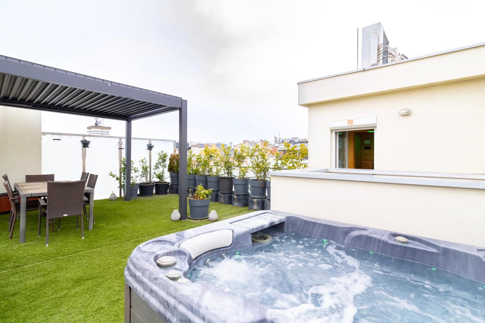 Jacuzzi Roofterrace Luxury Over The Opera Budapest Exterior photo